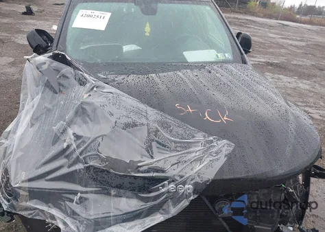 2021 Jeep Grand Cherokee Laredo E 4X4 from USA, damaged, VIN 1C4RJFAGXMC546067